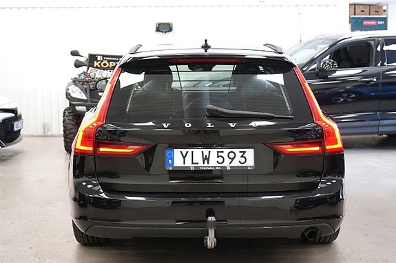 Volvo V90 4 of 5