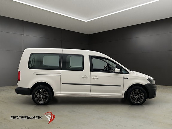 Volkswagen Caddy Maxi 2 of 5