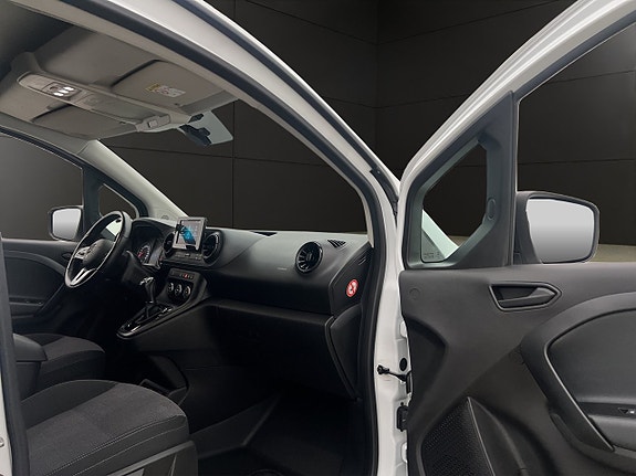Mercedes-Benz Citan Tourer 25 of 29