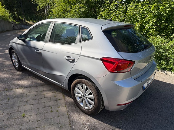 Seat Ibiza 2 of 5