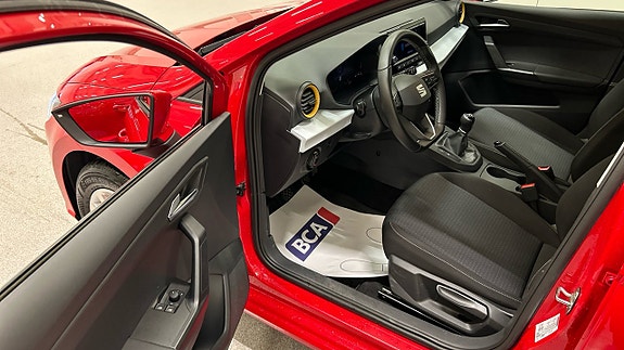 Seat Ibiza 5 of 16
