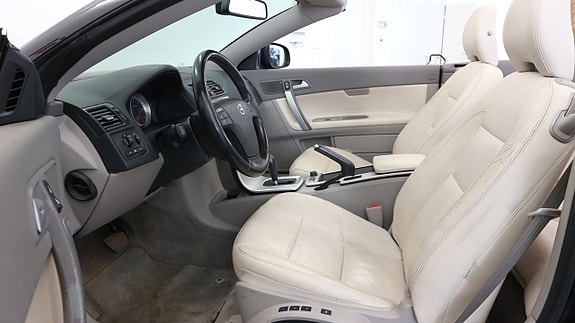Volvo C70 8 of 23