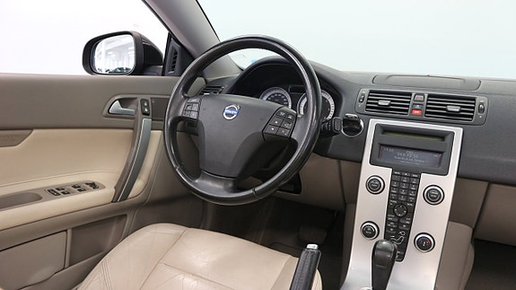 Volvo C70 13 of 23