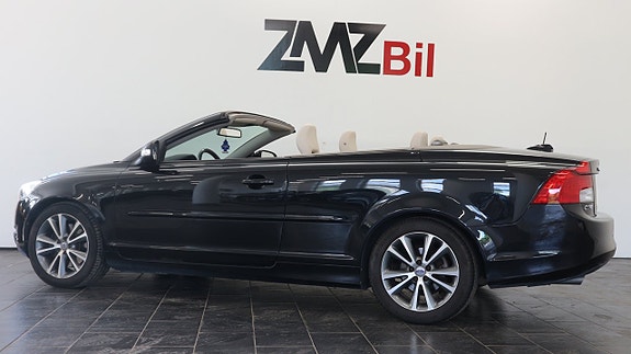 Volvo C70 3 of 5