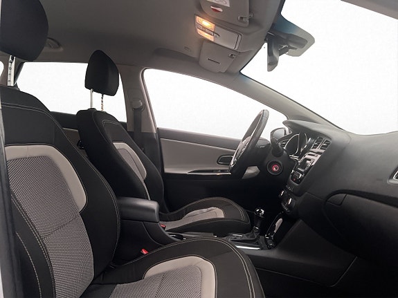 Kia Ceed 26 of 30