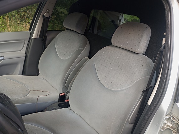 Citroen C3 2 of 4