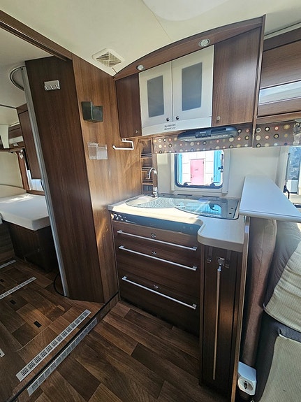 Dethleffs Esprit 7150, Alde 6 of 15