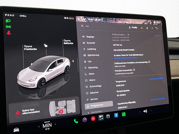 Tesla Model 3 24 of 30