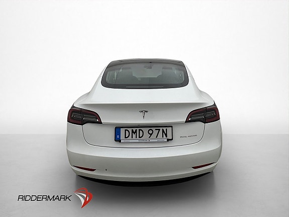 Tesla Model 3 7 of 30