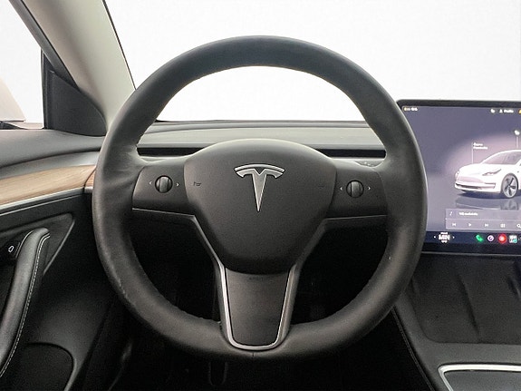 Tesla Model 3 15 of 30