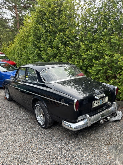 Volvo Amazon 2 of 5