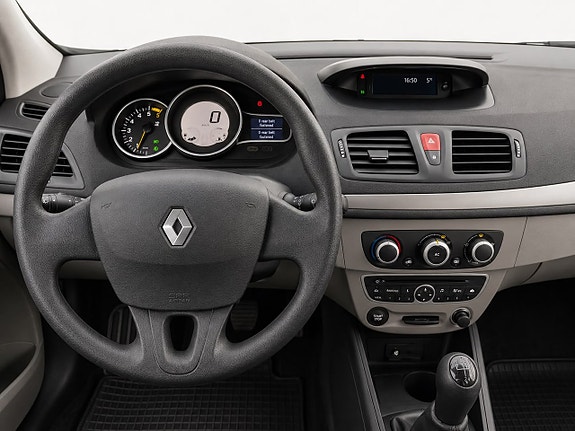 Renault Megane 9 of 10