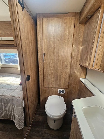 Kabe Safir ETdl, AC 12 of 14