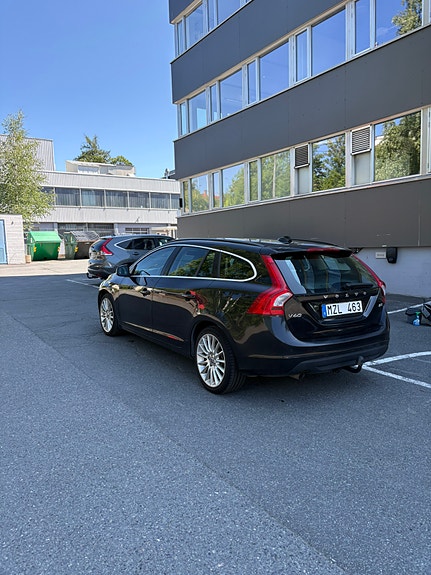 Volvo V60 5 of 5