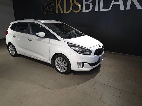 Kia Carens 6 of 13