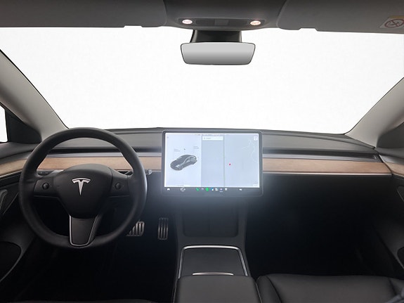 Tesla Model 3 14 of 30