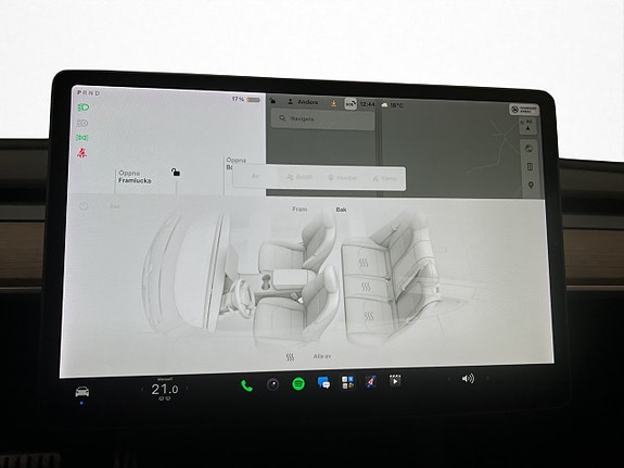 Tesla Model 3 26 of 30