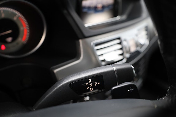Mercedes-Benz E250 24 of 25