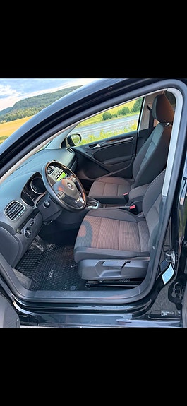 Volkswagen Golf VI 4 of 5