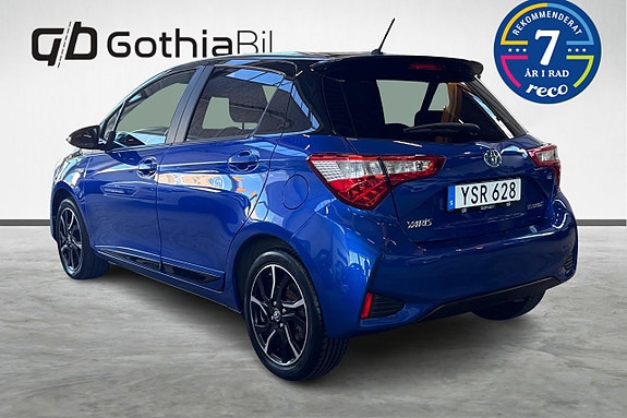 Toyota Yaris 7 of 21