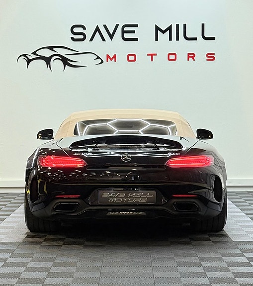 Mercedes-Benz AMG GT Roadster 5 of 5