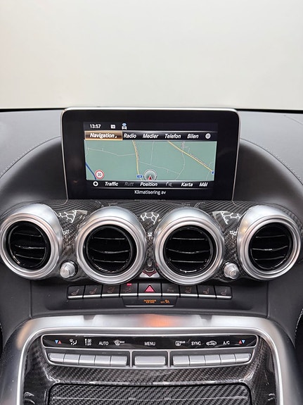 Mercedes-Benz AMG GT Roadster 14 of 16