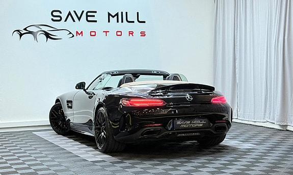 Mercedes-Benz AMG GT Roadster 8 of 16