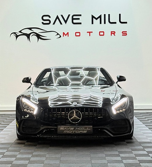 Mercedes-Benz AMG GT Roadster 3 of 5