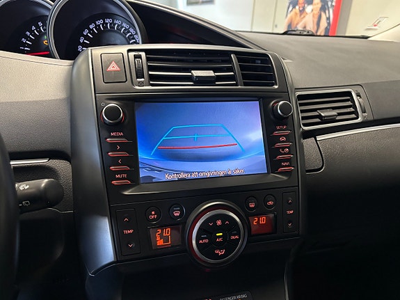 Toyota Verso 16 of 21