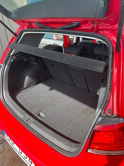 Volkswagen Golf VII 9 of 13