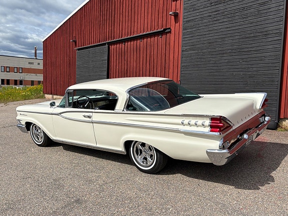 Mercury Montclair 2 of 22
