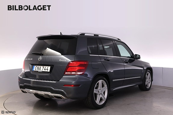 Mercedes-Benz GLK220 3 of 5