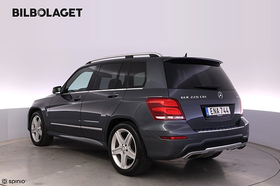 Mercedes-Benz GLK220 4 of 5