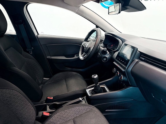 Renault Clio 7 of 9