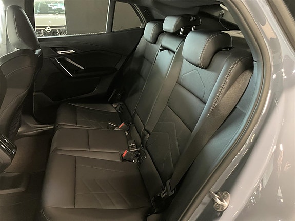 BMW iX2 8 of 11