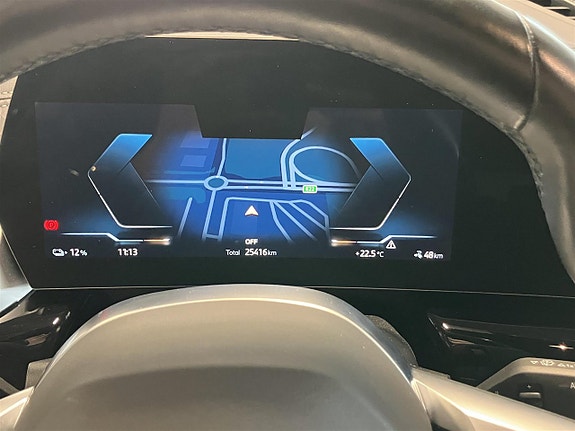 BMW iX2 9 of 11