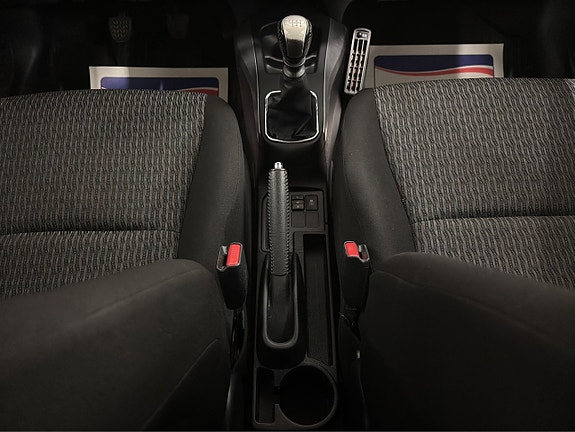 Toyota Yaris 16 of 20