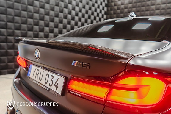BMW M5 8 of 27