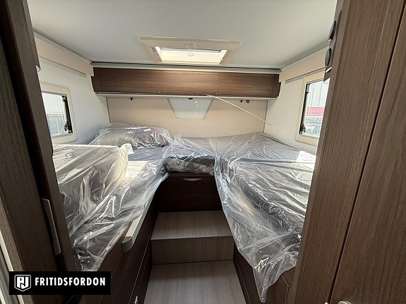Adria Coral Supreme 670 DL * Omg leverans* 7 of 15
