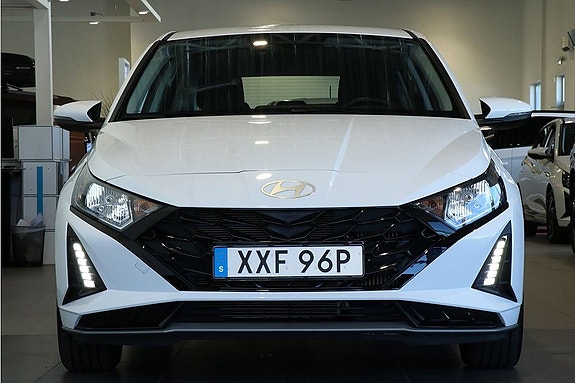 Hyundai i20 3 of 5