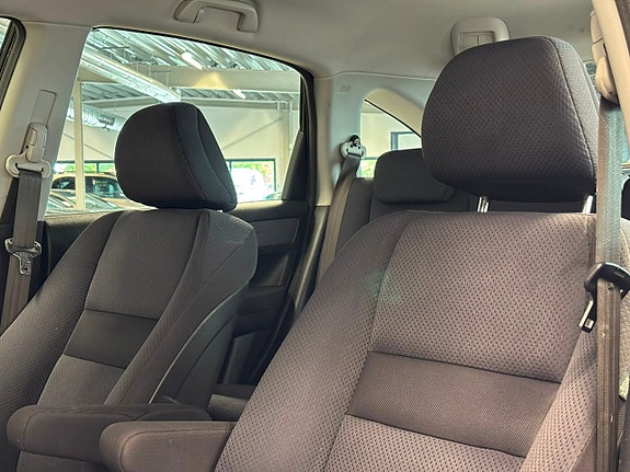 Honda CR-V 15 of 24