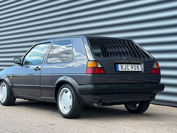 Volkswagen Golf II 3 of 10