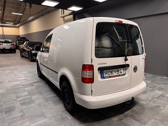 Volkswagen Caddy 4 of 5