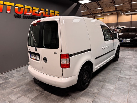 Volkswagen Caddy 2 of 5