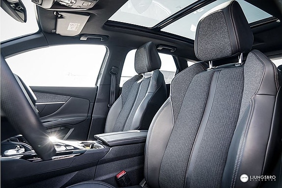 Peugeot 3008 7 of 17