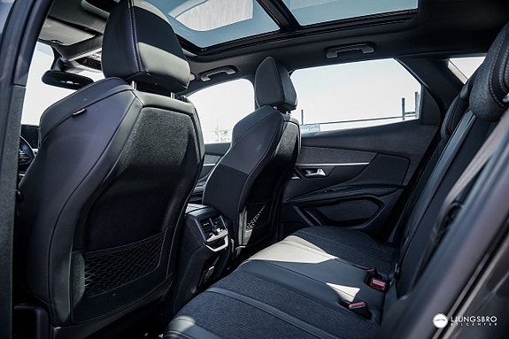 Peugeot 3008 15 of 17