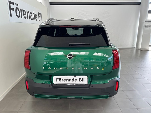 MINI Countryman SE 10 of 12