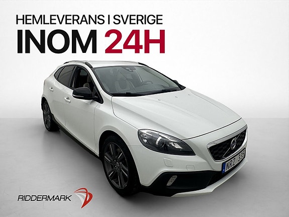Volvo V40 Cross Country 3 of 30