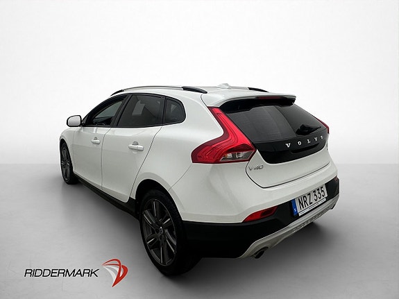 Volvo V40 Cross Country 5 of 30