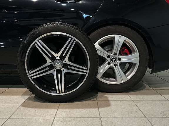 Mercedes-Benz CLA250 17 of 19